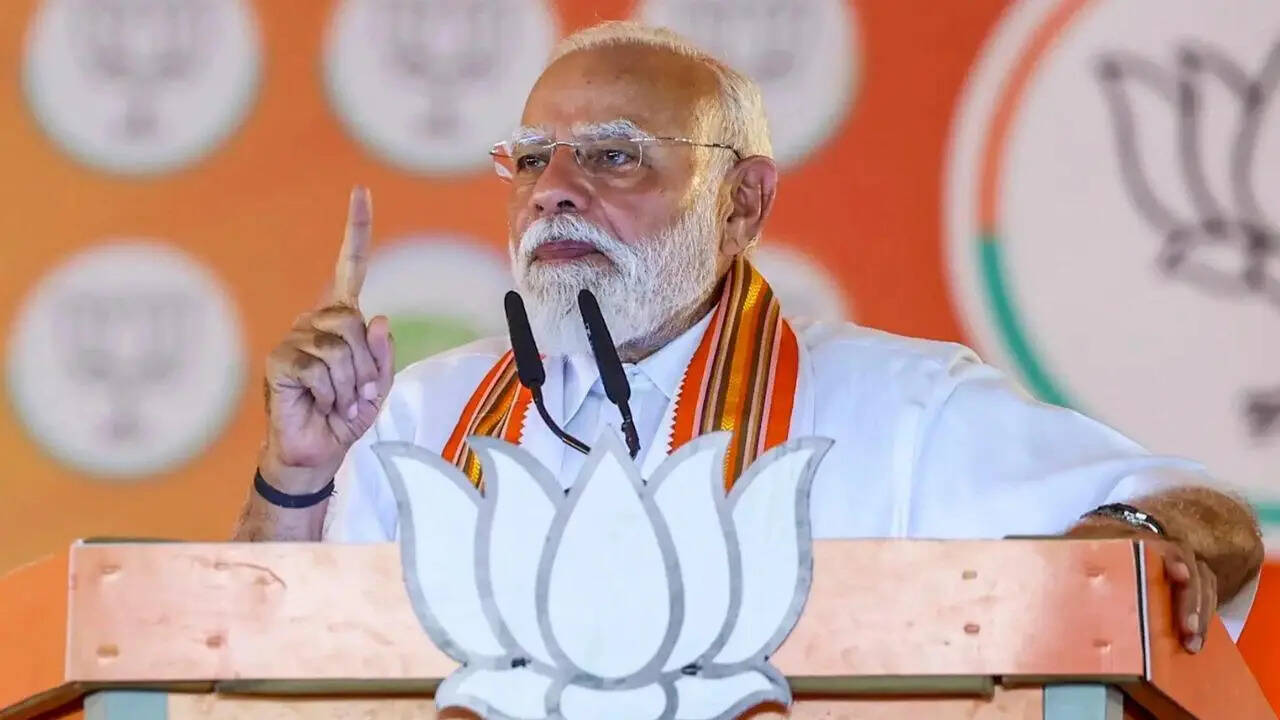 PM Modi Affirms Indian Safety in Gulf Amidst Conflict, Criticizes Congress in Kerala Rally