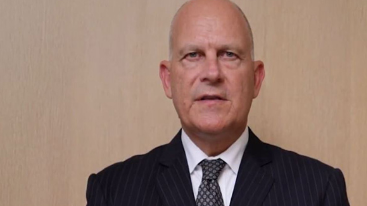 Campbell Wilson Steps Down as Air India CEO Amidst Financial Headwinds