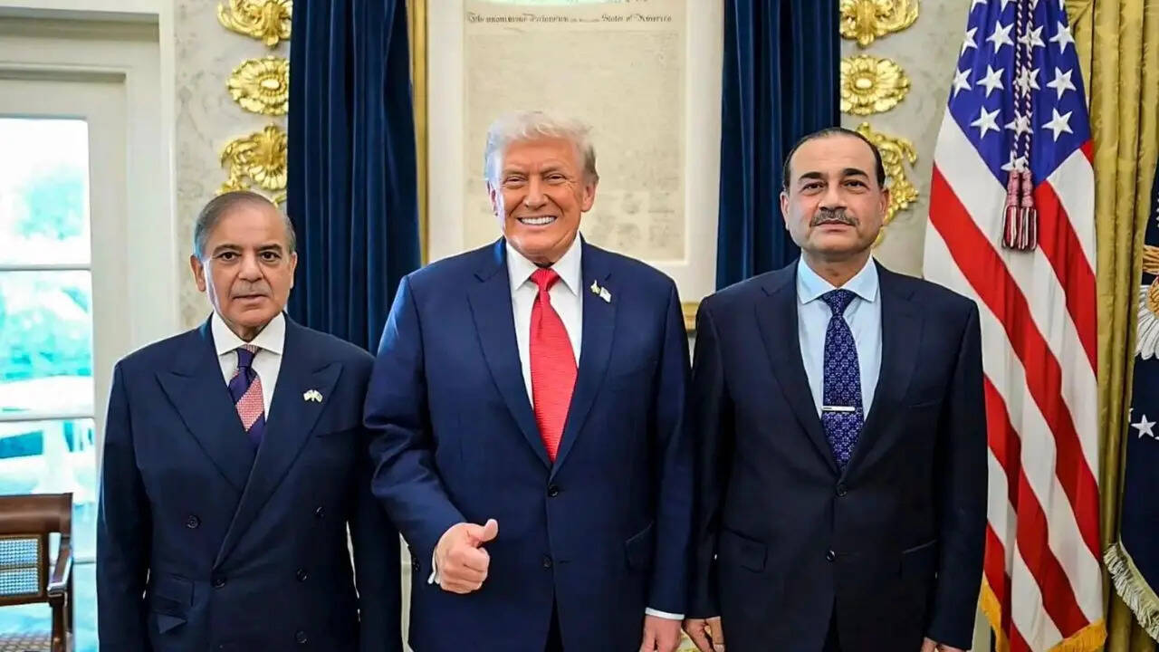 Pakistan’s Strategic Tightrope: Alliances, Conflicts, and Domestic Strain